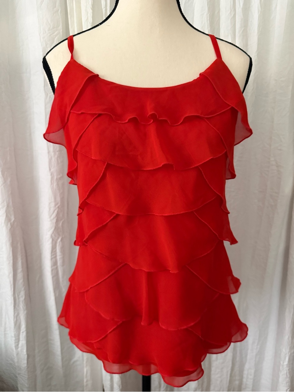WHBM White House Black Market Coral Red Tiered Ruffle Chiffon Cami Top Small - Picture 1 of 8